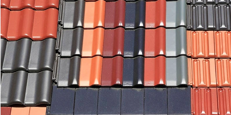 Dachziegel Verkaufsdisplay AdobeStock blickwinkel2511 width 800